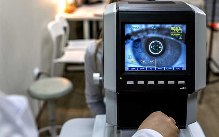 How to choose the right monitor for the medical field?